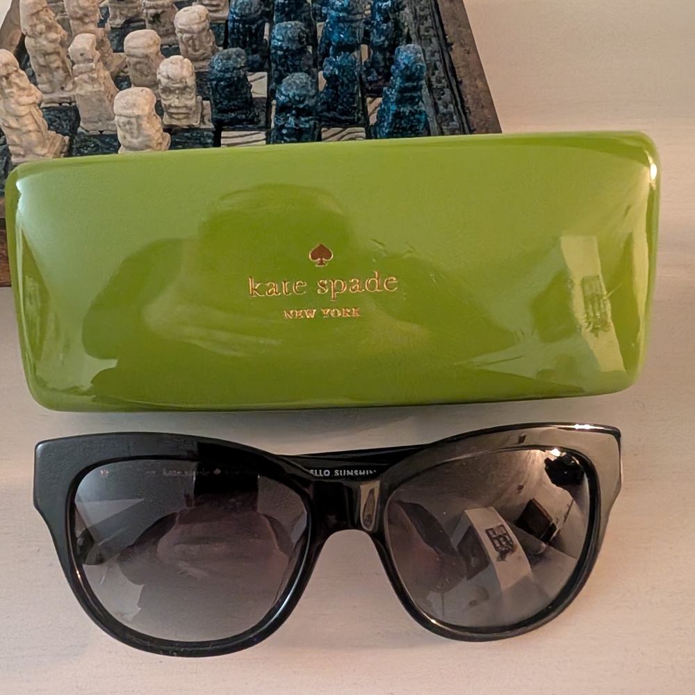 Kate Spade Black Sunglasses with Green Case